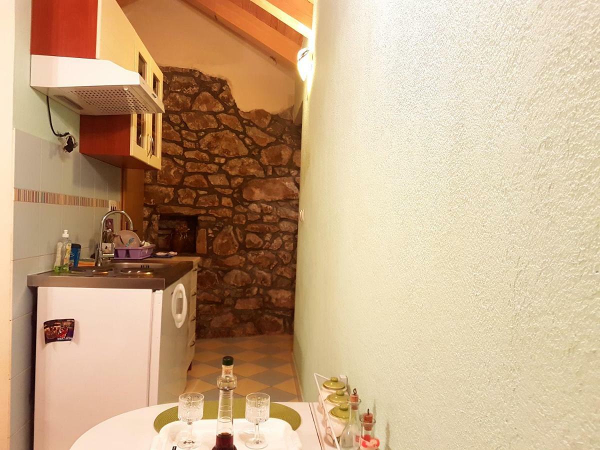 Cottage Melita The Apartment For Animal Lovers Babino Polje Eksteriør bilde